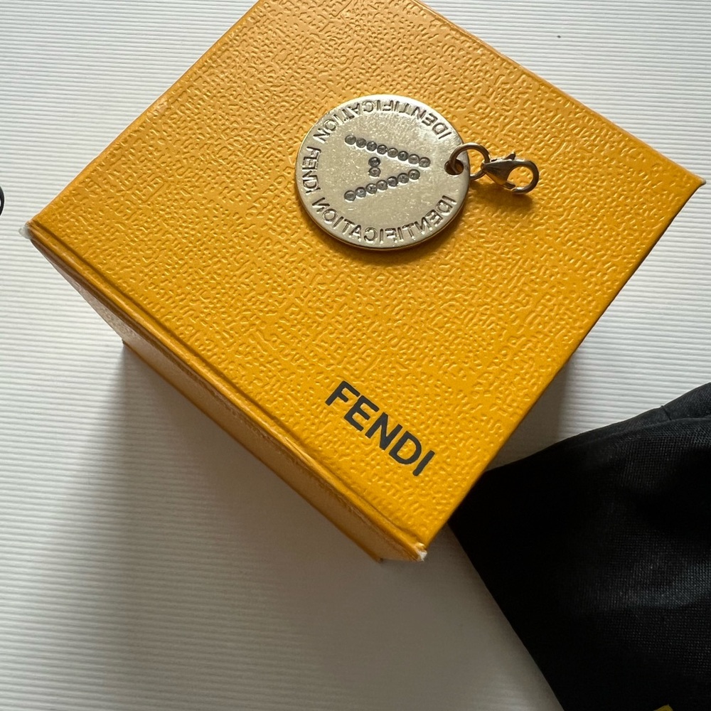FENDI authentic Jewelry | Fendi Identification letter A Charm Gold Plated | - Picture 7 of 12